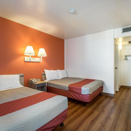 Motel 6 Wendover Ngoại thất bức ảnh